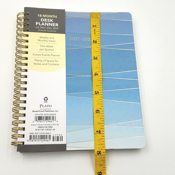 FREE W/PURCHASE PLATO 18 Month Desk Planner - Picture 5 of 6